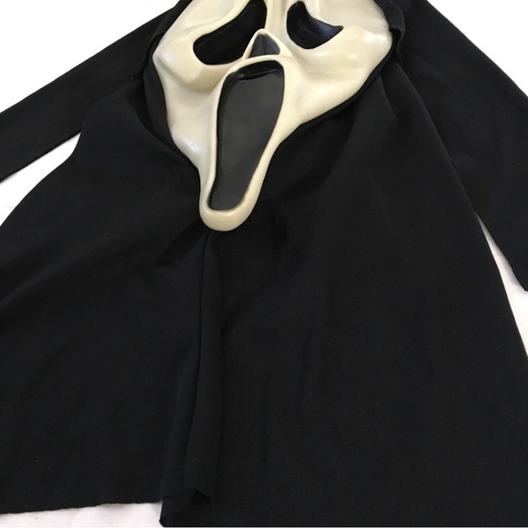 Scream Ghost Face Halloween Horror Mask Easter Unlimited (T) Stamp 9206S Tag - Picture 5 of 8